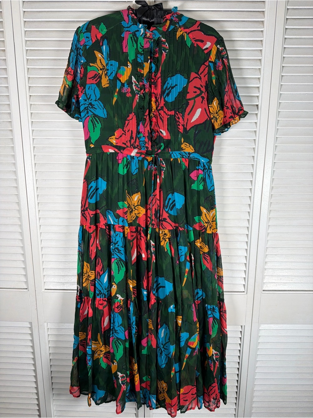 Emily Lovelock Floral Tiered Midi Dress Size 34 Colorful Tropical Print‎
